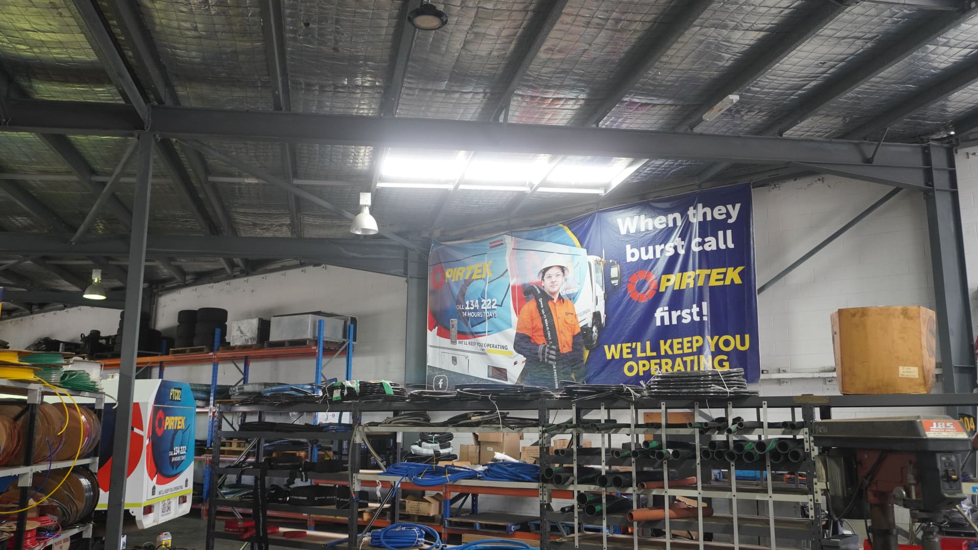 Pirtek Townsville workshop supporting mining hydraulic fleets