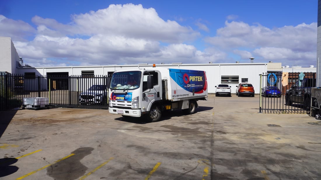 Pirtek Townsville mobile hydraulic service truck at the Garbutt depot